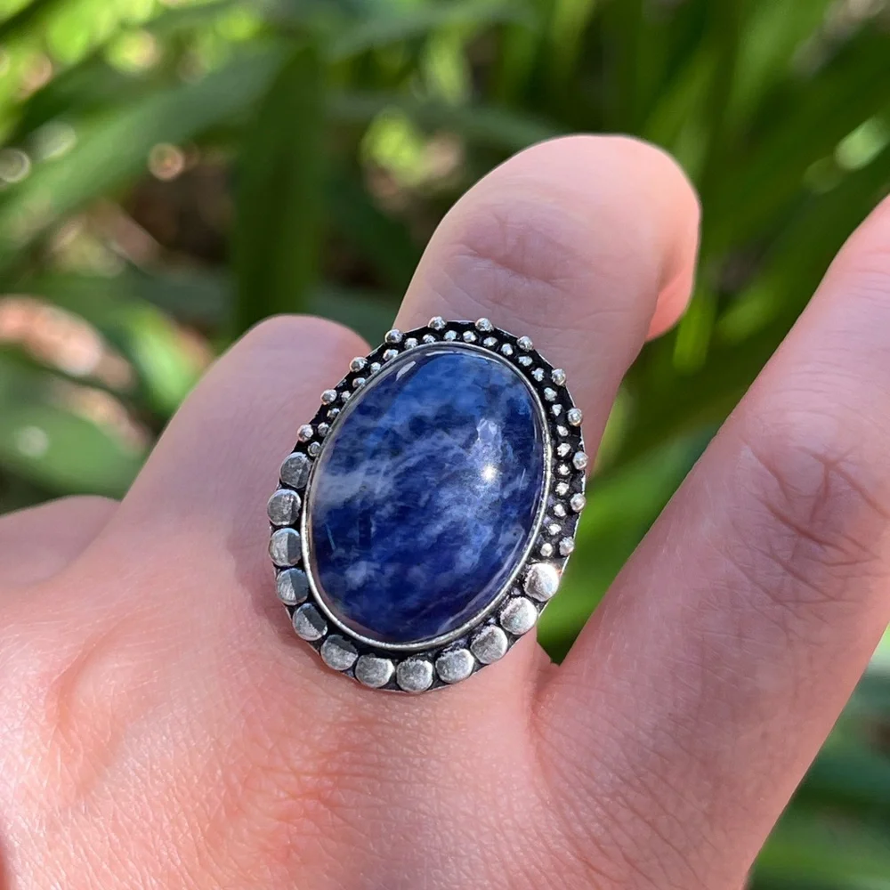 Size 8 925 silver‎ plated sodalite ring